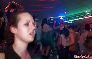 Mädchen sehr gerne spielen. Und genauer-dann spielen Sie den Punkt. Ich meine, hab sex mit deiner geliebten. fette alte frauen sex Sie ist nicht neu in diesem Geschäft, und deshalb verursacht das Mitglied keine ernsthaften Unannehmlichkeiten, während das menschliche Geschlecht wie ein Schmetterling in den Blumen und Ihren pollen aussieht.
