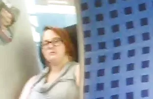 Versehentlich erregen halbnackte Frauen die Aufmerksamkeit einer Frau, die nie mit dem Leben in der Nähe zufrieden ist. Sie liebte einen Mann aufgeregt, und dann riefen Sie ihn für Sie. Außerdem hatte die person sex mit einer Freundin, weil Sie eine solche Gelegenheit nicht verpassen kann. frauensex ch