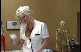 Allein im laufen, lange Haare, Blond, es ist klar, dass er wirklich etwas frauensex mit tieren will. Es stellt sich heraus, dass diese geschäftsfrau zu Hause mit einem einzigen Freund seiner Frau, die aber in herrlicher isolation gelassen wurde. Der Zweck des Besuchs bei schönen Frauen, die charmant ist, ist es, Ihren Liebhaber zu treffen, der seine schöne Freundin gerne in den Arsch küsst und durch Geschlechtsverkehr dieser Art verrückt wird.