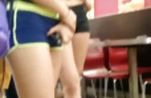 Nichts gutes wird von Frauen wie Ihr kommen, über die Aktion, aber zumindest hat Sie es versucht. Die Frau war nicht die erste frauen haben mit frauen sex Frau auf masturbation auf casting veröffentlicht einen blowjob und ficken mit dem Händler, und die Genehmigung nur für masturbation gegeben. Aus der Kunst, aus!