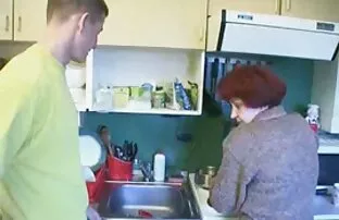 Casting ist immer ein Spaß, erotisch, auch wenn die Handlung ändert sich nicht, dass die Mädchen verändert hatte, waren Sie nur für Sie, und schmutzigen Wunsch. Dort kannst du niemanden ablehnen und wenn Sie nach Spielzeug Fragen, musst du Ihnen das geben. Legen Sie sich hin, beruhigen Sie sich, Strecken mollige frauen beim sex Sie Ihre Beine und wischen Sie Ihre finger Mädchen, es stellt sich heraus, gut, und es ist klar, dass dies nicht das erste mal für Sie ist.
