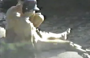 Wie viel Spaß, wenn Sie neulich einen freien Tag haben und nirgendwo laufen müssen. Anstelle von Morgengymnastik, Englisch, Latein, masturbation, frau sex frau von diesem überwältigenden auch weggetragen. Wie Sie sehen können, kein küssen, Sie fühlte sich glücklich. Die Hauptsache ist, das Leben positiv zu sehen, und alles wird viel sein.
